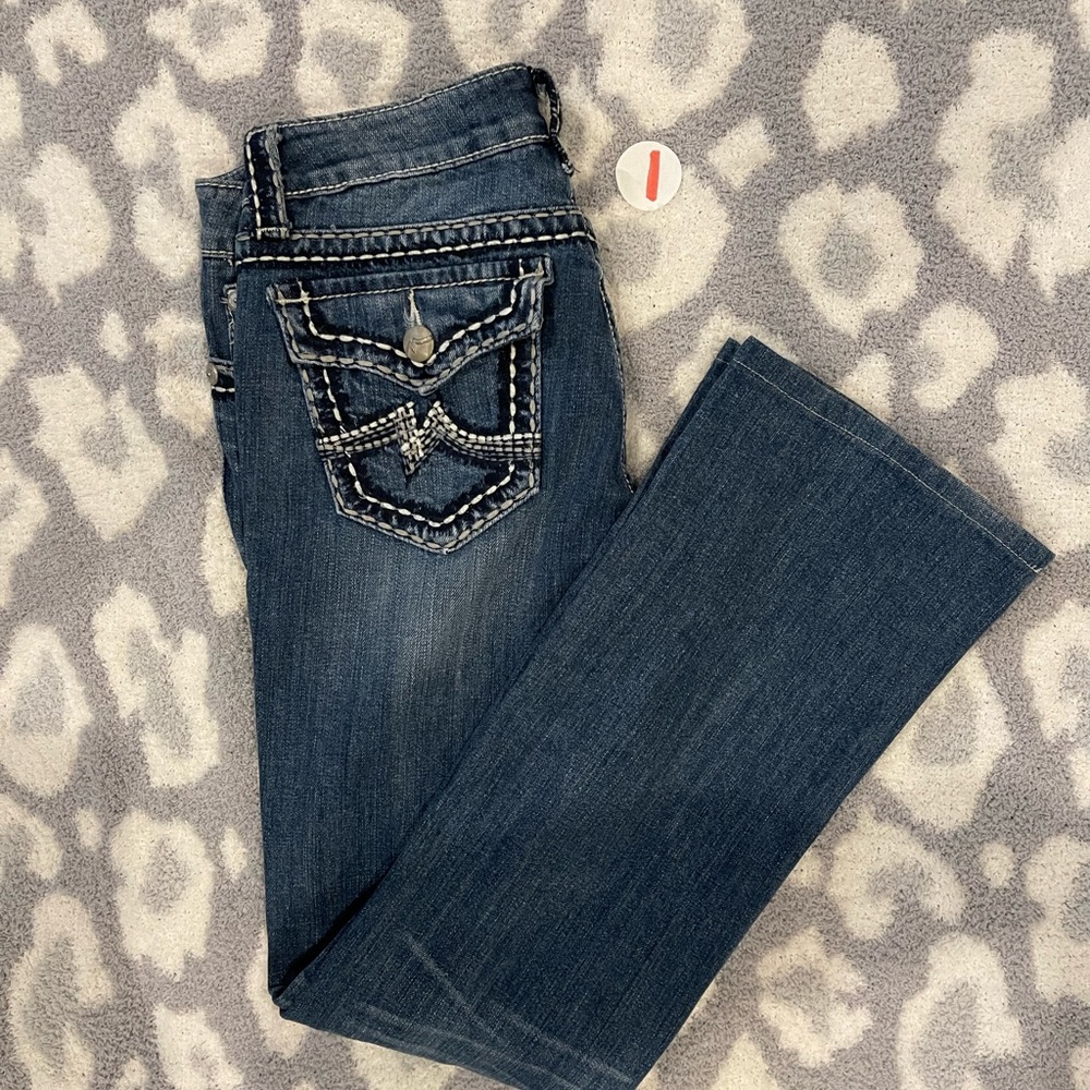 Women’s size 28 Miss Me Bootcut jeans